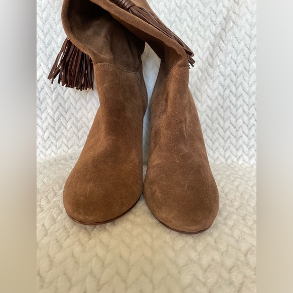 Vince Camuto Fermel Suede Tassel Boots Womens Size 6M Brown - Picture 3 of 6